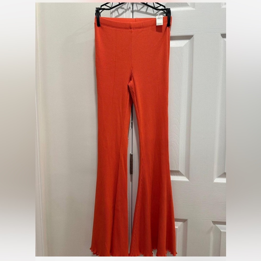 Aerie Women’s Orange Flared Leggings